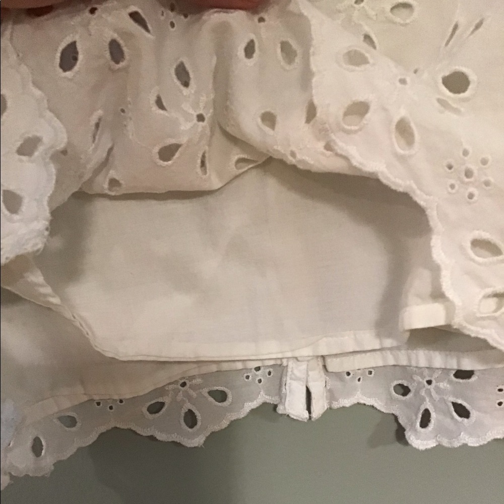 White embroidered tank - Picture 3 of 5